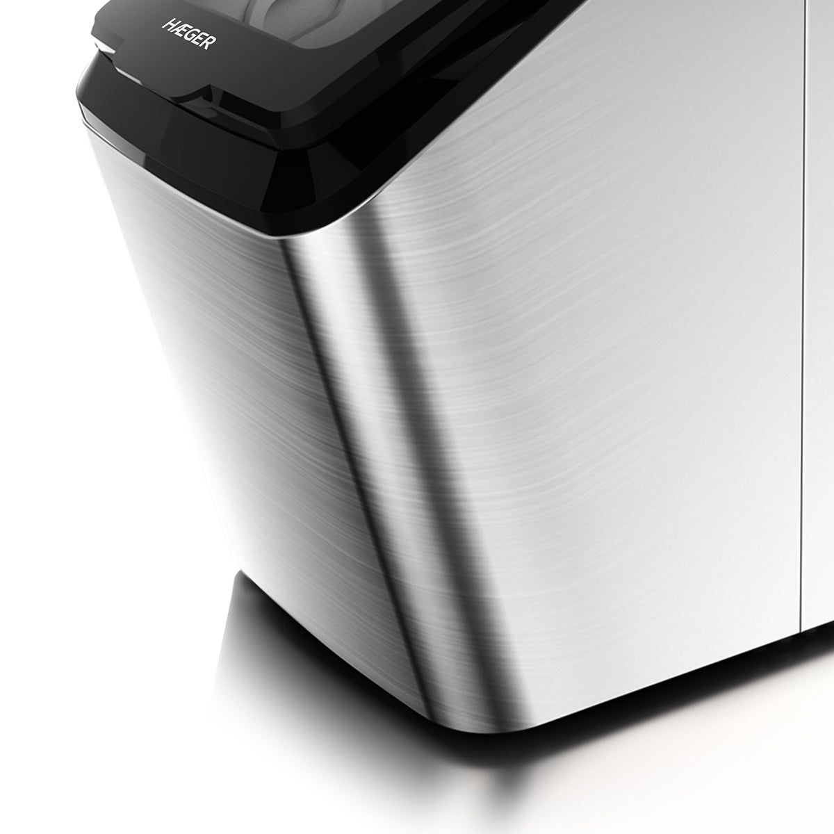 Haeger Ice Maker 15kg/24h Frozen Pro Stainless Steel Ice Maker 15kg/24h – 2 Ice Sizes, 2.8L Tank, R600a, 135W, IM-15S.006A