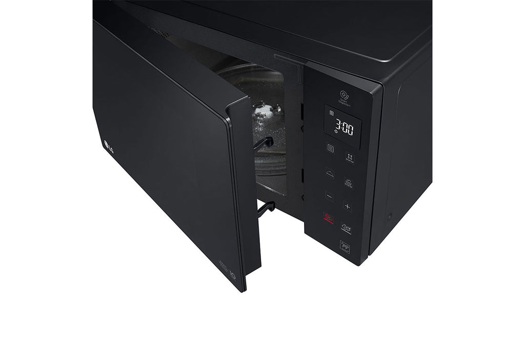 ميكروويف إل جي نيو شيف™ سمارت إنفرتر 25 لتر – أسود، MS2535GIS